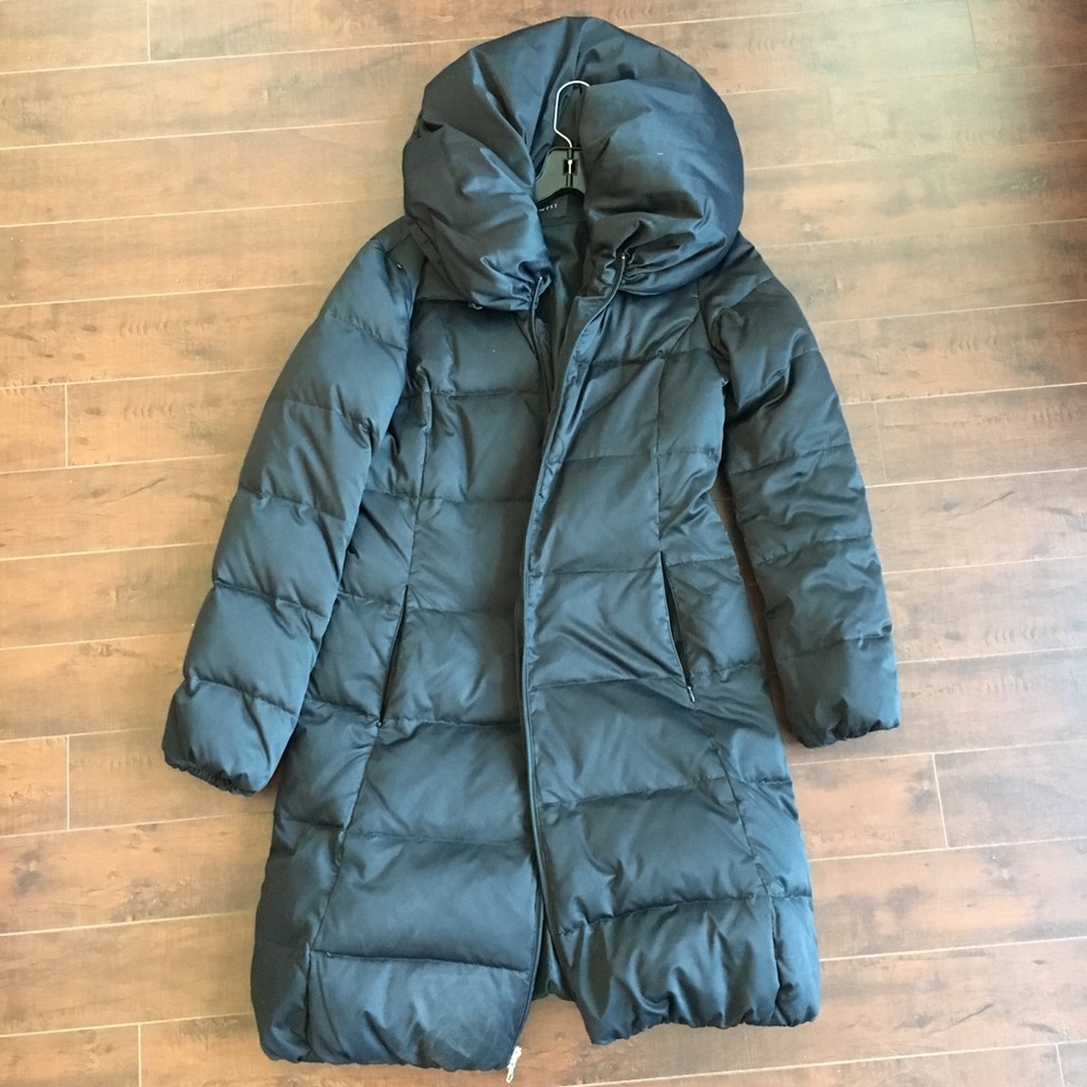 Nine West down zip up coat